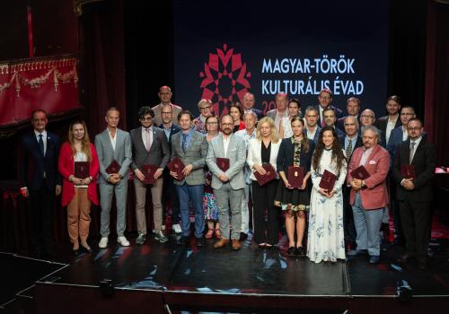 Türk-Macar Sanatçılar